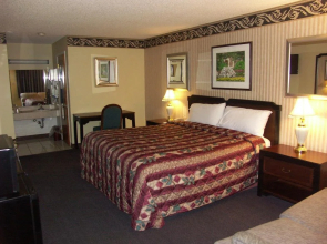 Deerwood Inn and Madison Campground