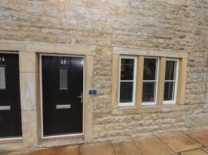 1 Grosvenor Farm Cottages
