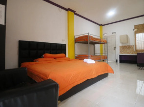 Emweka Guest House n Pavillion