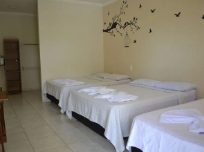 Pousada Acácia Amarela