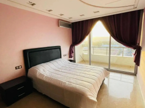 Very nice apartment near the city center & beach