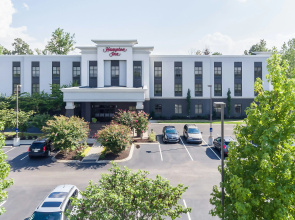 Hampton Inn White House