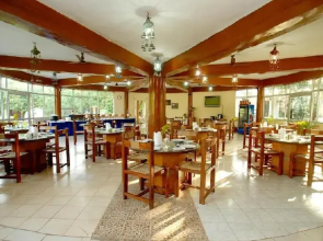 Kanwhizz Hum Tum Resort