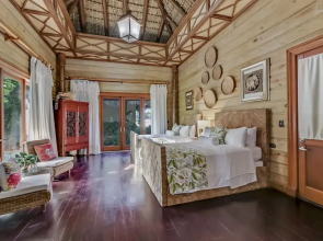 New Cap Cana Tropical Villa at Punta Espada With Private Chef Housekeeping Exclusive Beach Club Access