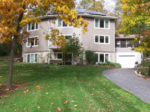 Tree Top Bed & Breakfast