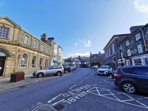 Eldon Row - Stylish Character Apartments - Central Location 1 & 2 bed available