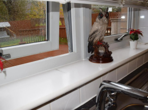 Silverburn new house with free parking and nice garden