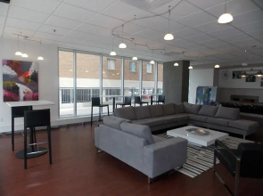 Fastlane Suites Rouleau