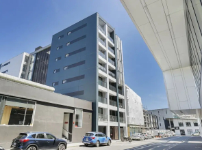 Modern Styled Apartment with Stunning Park Views and Car Park by Urban Butler, Auckland