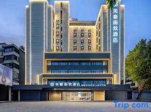 Mehood Listie Hotel