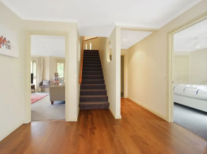 Alpine Vista - Short walk to town centre