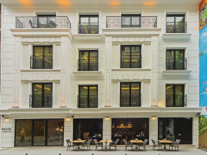 Barbera Hotel