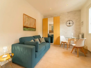 Lobelia Apartment with Terrace