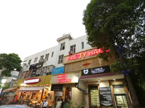Mannat Residency By OYO Rooms