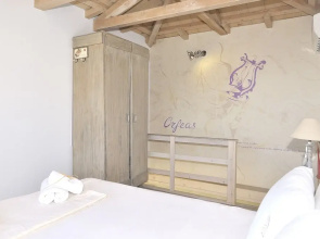 Villa Orfeas- Mounty Island Villas