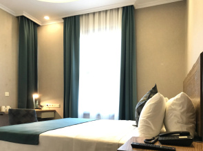 Galatahan Hotel
