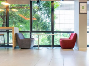 Easy Planet Bangkok Surawong