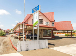 Burwood Manor Motel