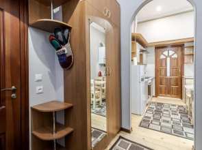 Chornovola blue apartment