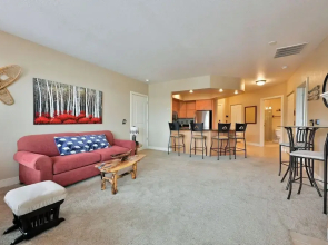 Unit 433a 1 BD/ 1 BA Condo