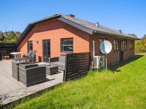 "Alyna" - 300m from the sea in NW Jutland