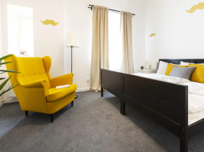 Little Tom Apartments