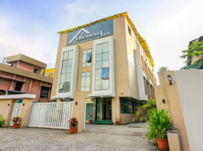 Hotel Vrushali Inn
