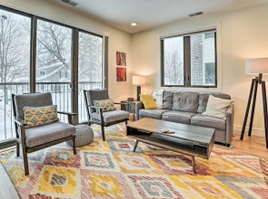 Traverse City Condo: Half Mi to Front Street!