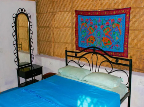 Rudra Holidays Guest House