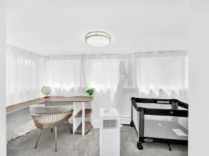 Luxury 5 BR Home Free Parking