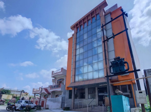 Capital O 82325 Hotel Trishul Grand