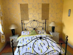 Lakeview House B&B