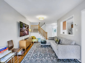 Spacious Whitby Haven 3BR Home Parking