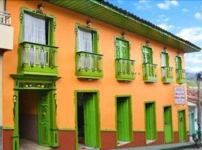 Hotel Sueño Dorado