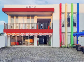 Hotel O Enggal Near Gor Saburai Formerly Hotel Pelangi