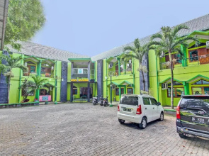 SPOT ON 91471 Syariah Wisma Uin Walisongo