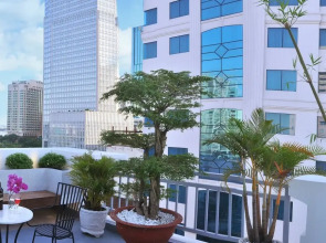 White Lotus Hotel Saigon