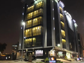 La Fontaine Diora Hotel