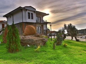Merada Termal Tatil Koyu