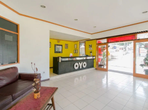 Koneng Hotel by OYO Rooms
