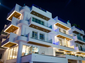 Kahlua Sea View Suites - Adults Only