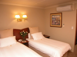 Ruslamere Hotel & Conference Centre