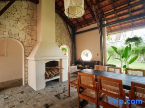 Moonlight Homestay & Garden