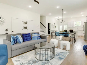 Modern Decatur Home ~ 7 Mi to Atlanta!