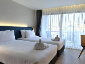 Pooh Beach Resort & Spa