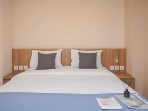 Spacious and Elegant 3BR at Great Western Apartment