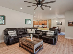 110 Crane 5 Bedroom Home by RedAwning