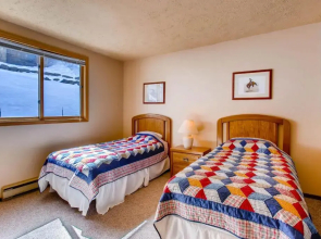 The Plaza Condominiums, A Vail Resorts Property