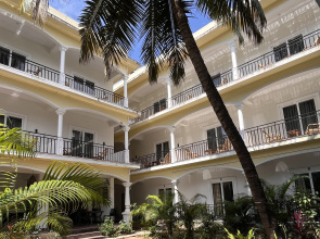 Morjim Sunset Hotel