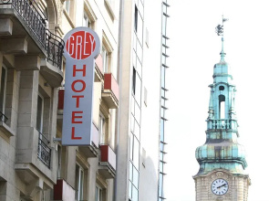 Hotel Grey